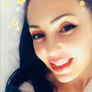 Meet your Posher, Hanna